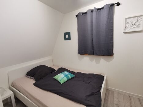 kleineres Schlafzimmer