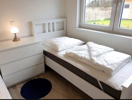 Schlafzimmer 4