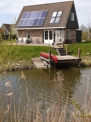 Traumhaftes Wellness-Ferienhaus am Wasser Holland Ijsselmeer ...