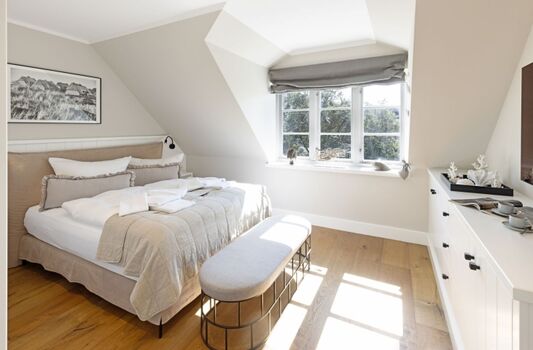 Schlafzimmer eins im ersten OG