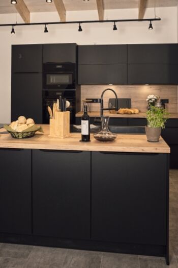  Küche im RendezVÜ – Chalet Lounge