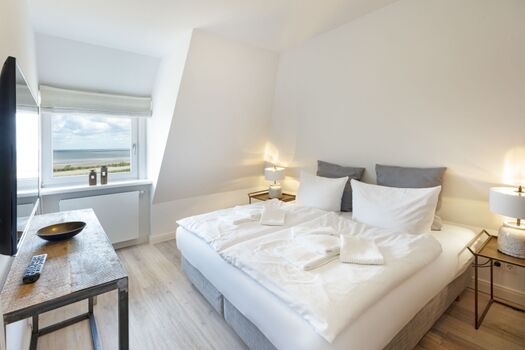 Schlafzimmer eins im OG