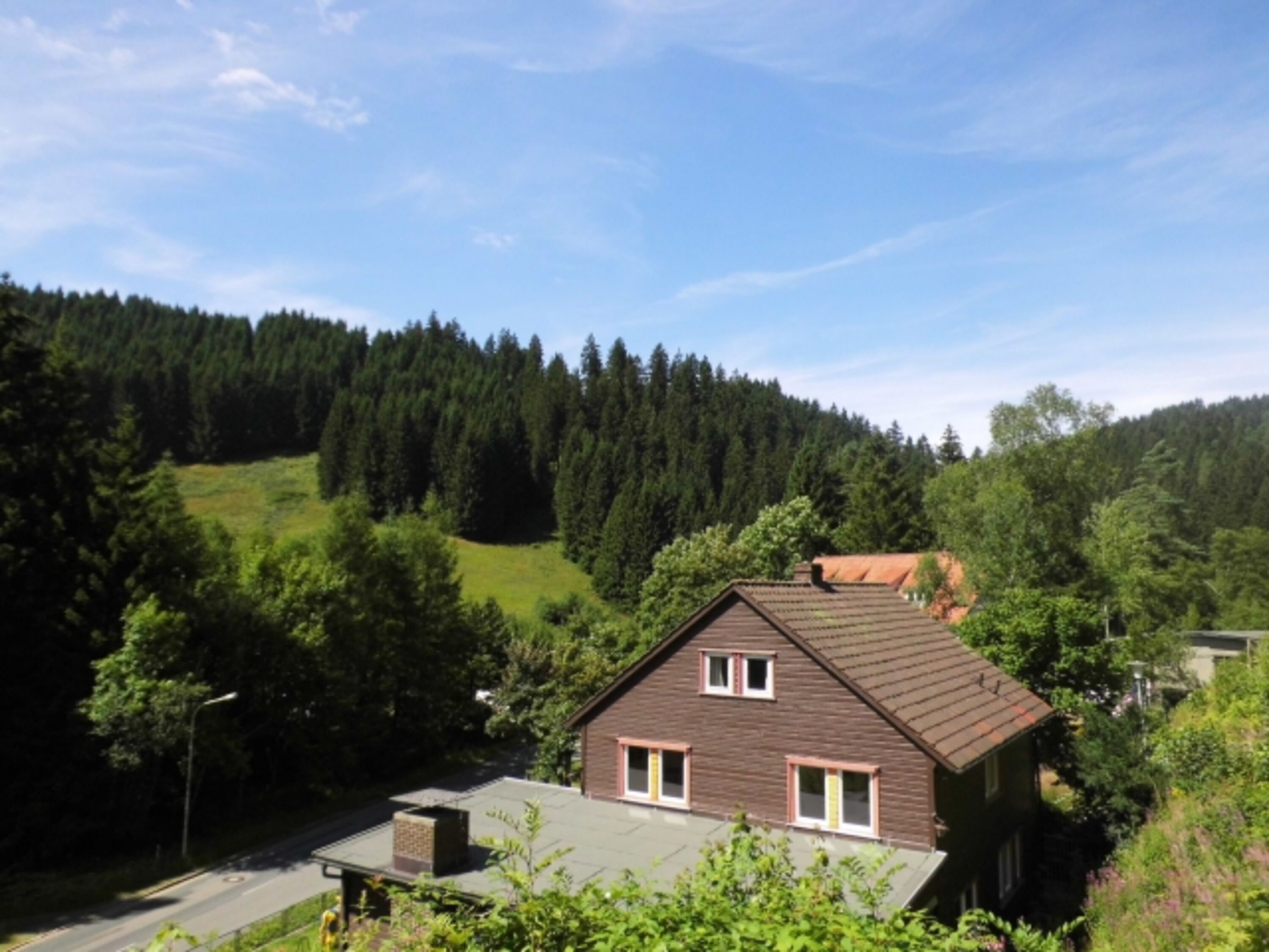 Bergchalet eingebettet in die Harzer Natur