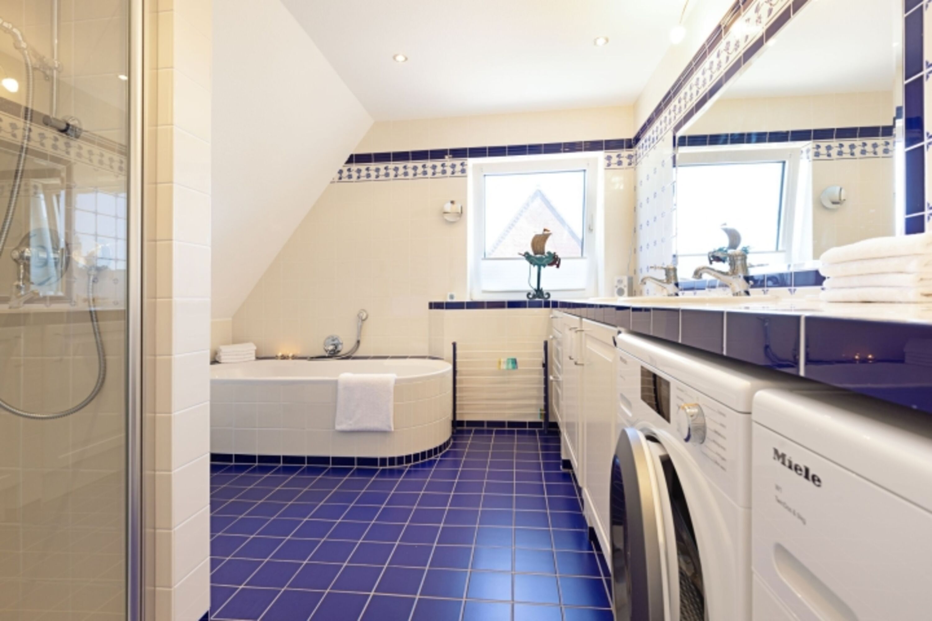 Badezimmer zwei OG