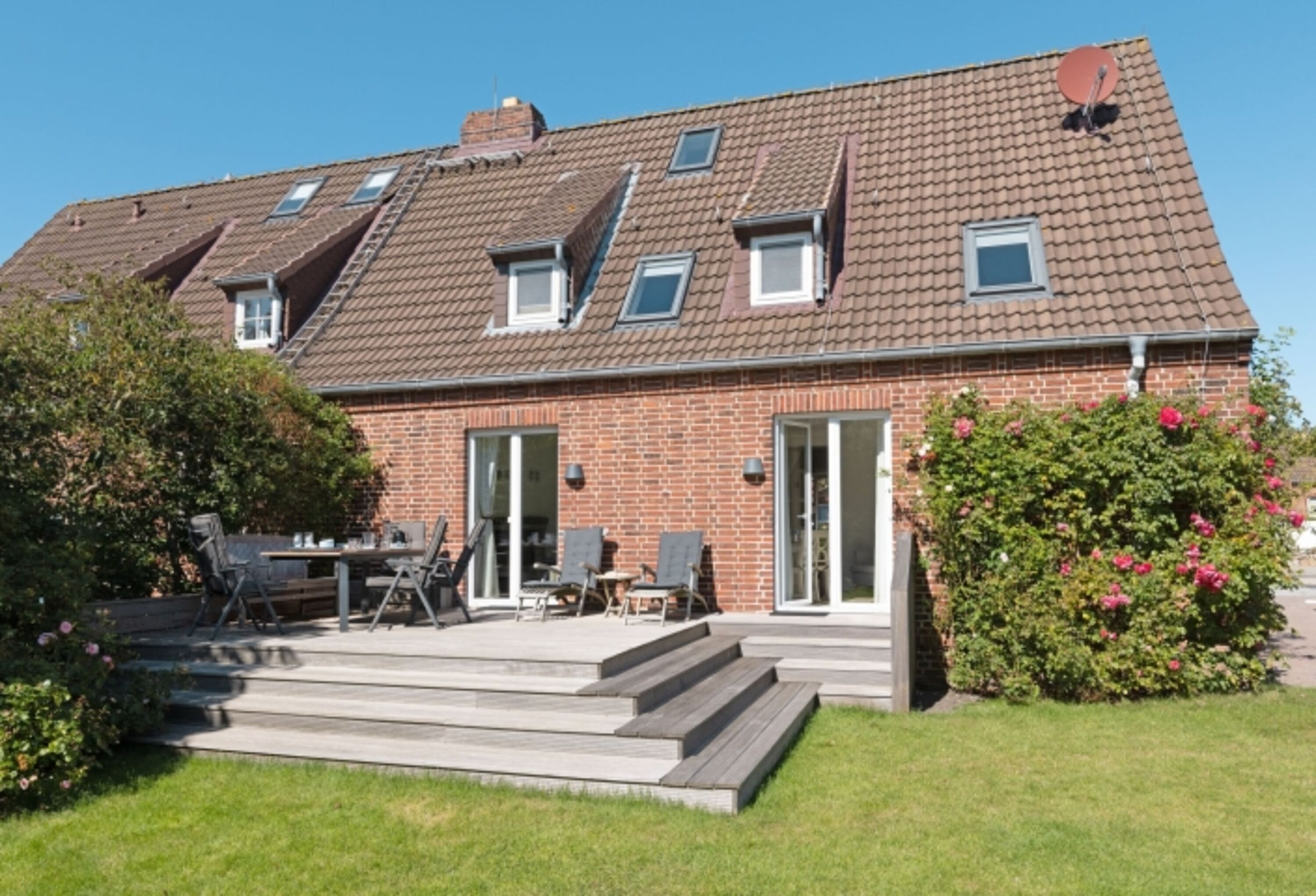Terrasse und Garten