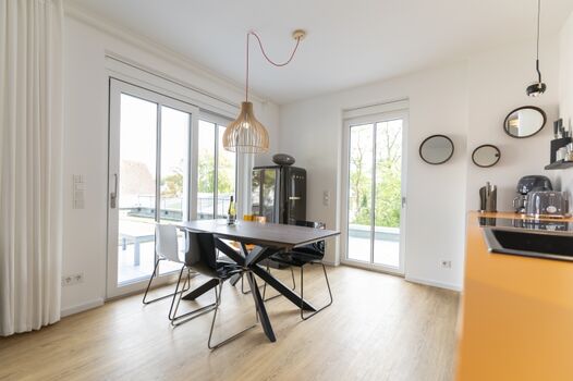 Küche und Essbereich