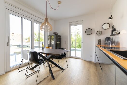 Küche und Essbereich