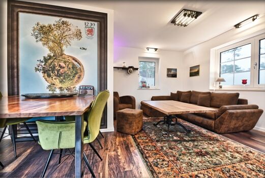 Wohn- und Essbereich