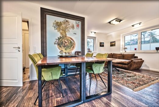 Wohn- und Essbereich