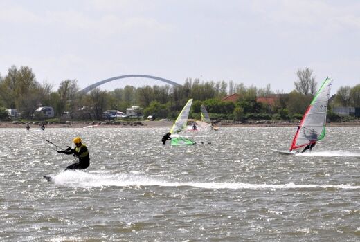 Surfen auf dem Burger Binnensee