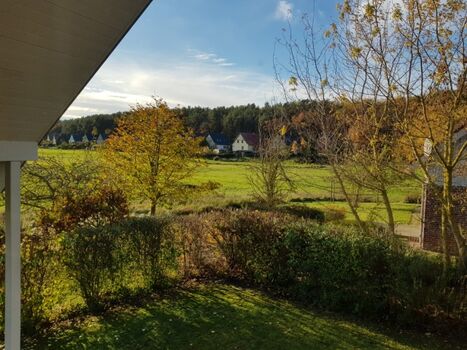 Blick aus dem Schlafzimmer 2 DG