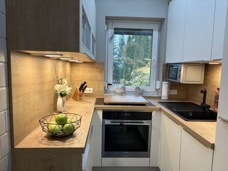 neue Küche mit Induktionskochfeld 2024