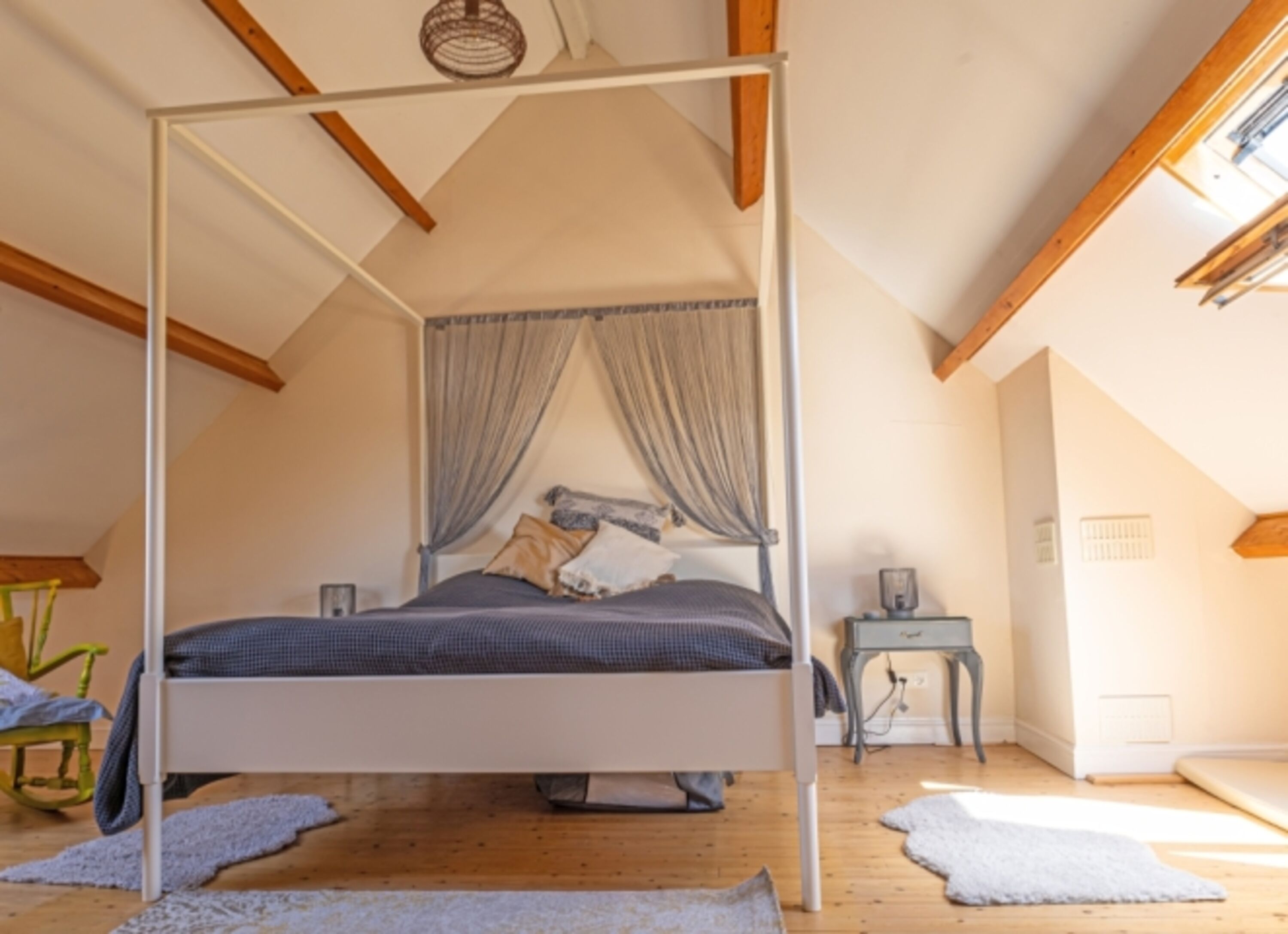 Schlafzimmer 2