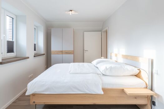 Westwind - Zweites Schlafzimmer mit großem Doppelbett 