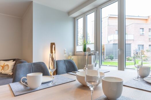 Westwind -  Heller Wohn und Essbereich 