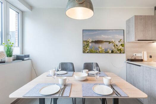 Westwind - Essbereich mit Smart-TV