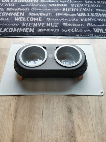 Unsere vierbeinigen Freunde sind herzlich Willkommen