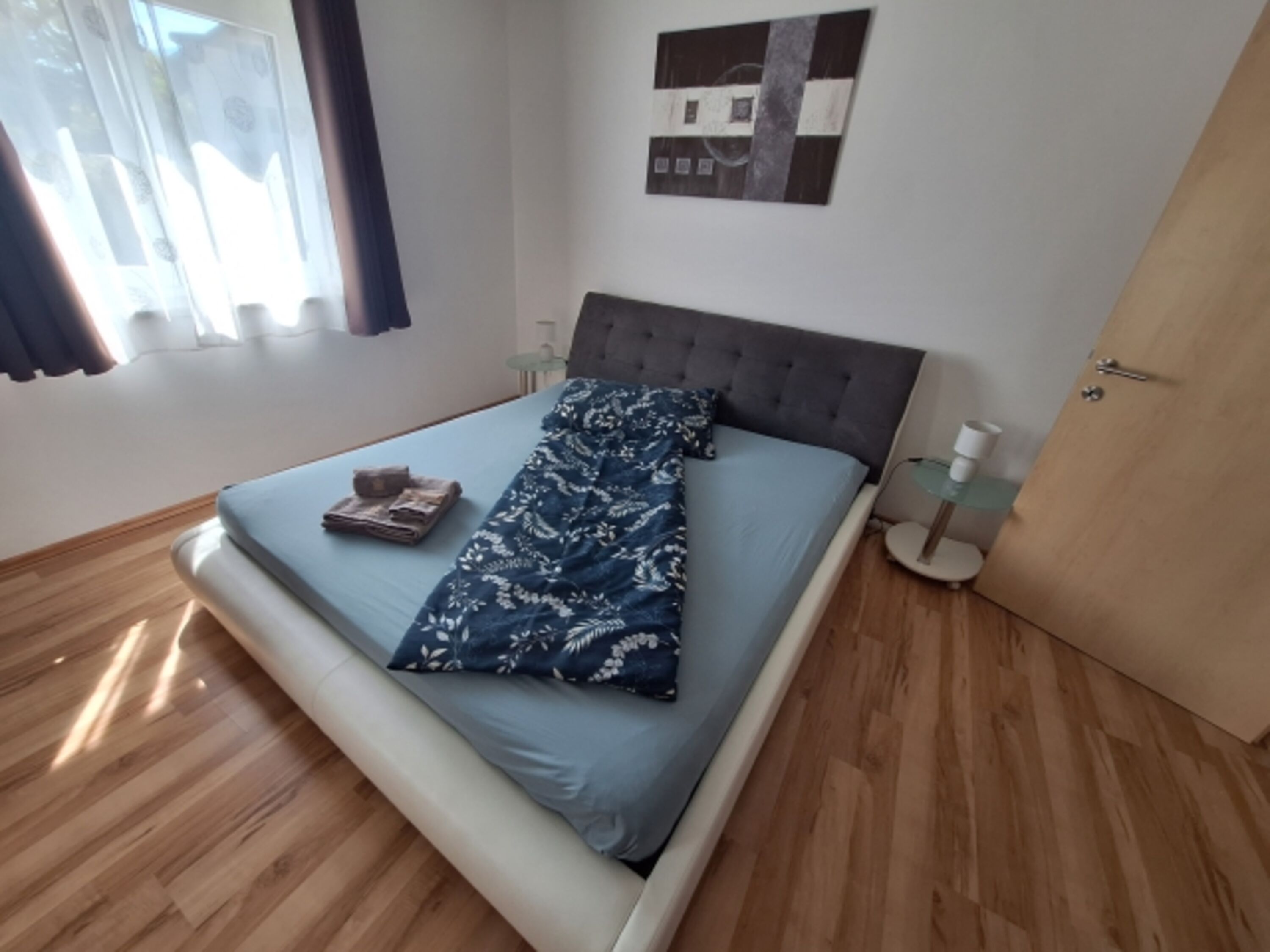 Schlafzimmer 2
