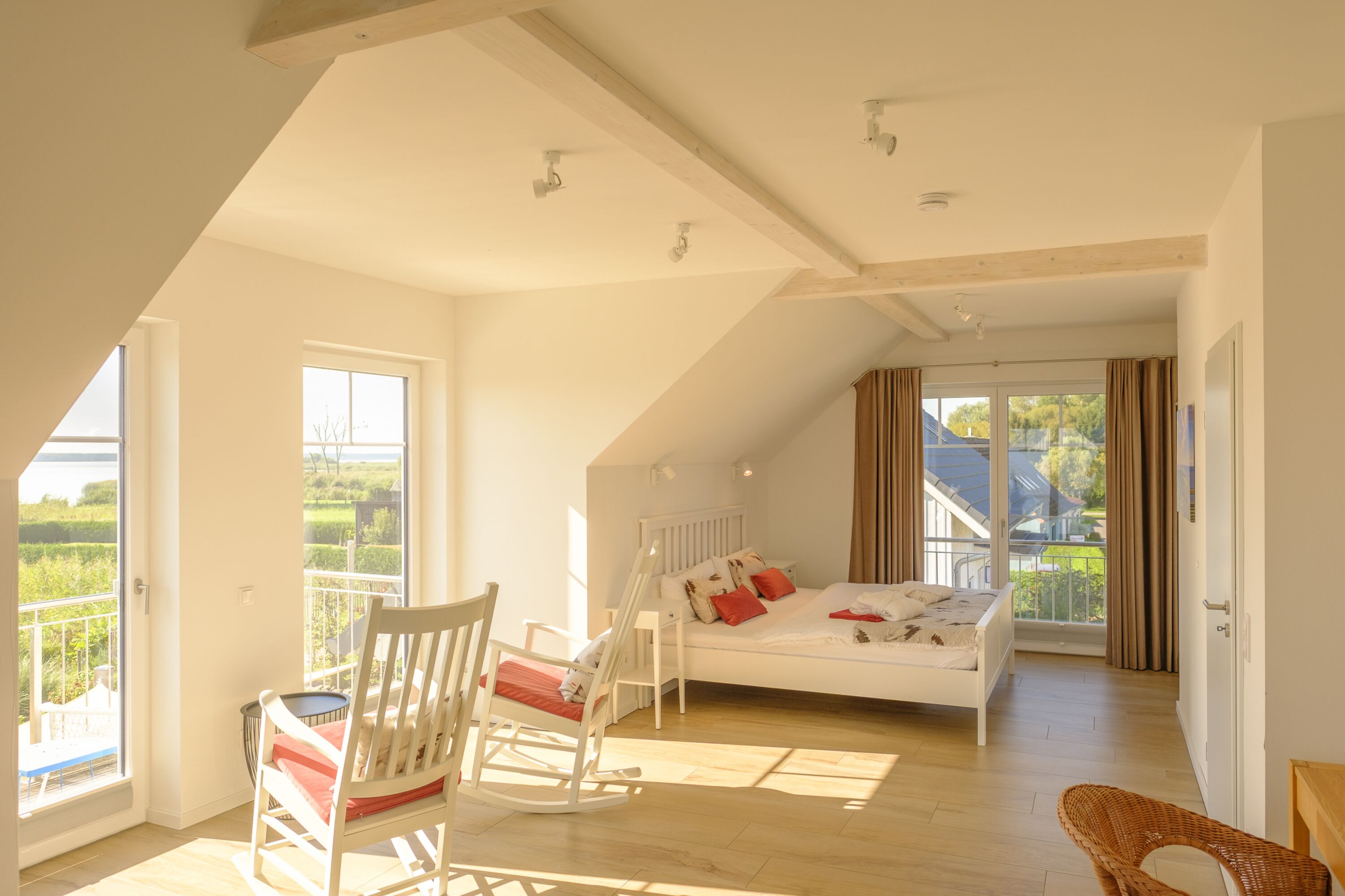 Großes Schlafzimmer im OG.