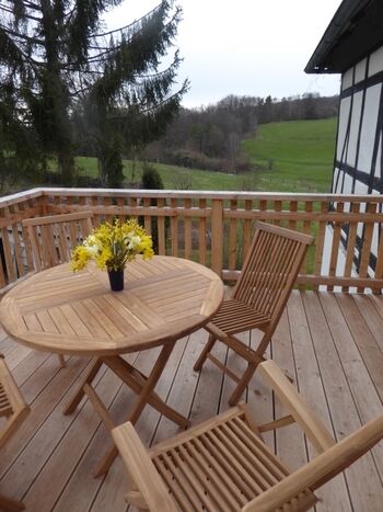 West - Balkon mit traumhaftem Blick