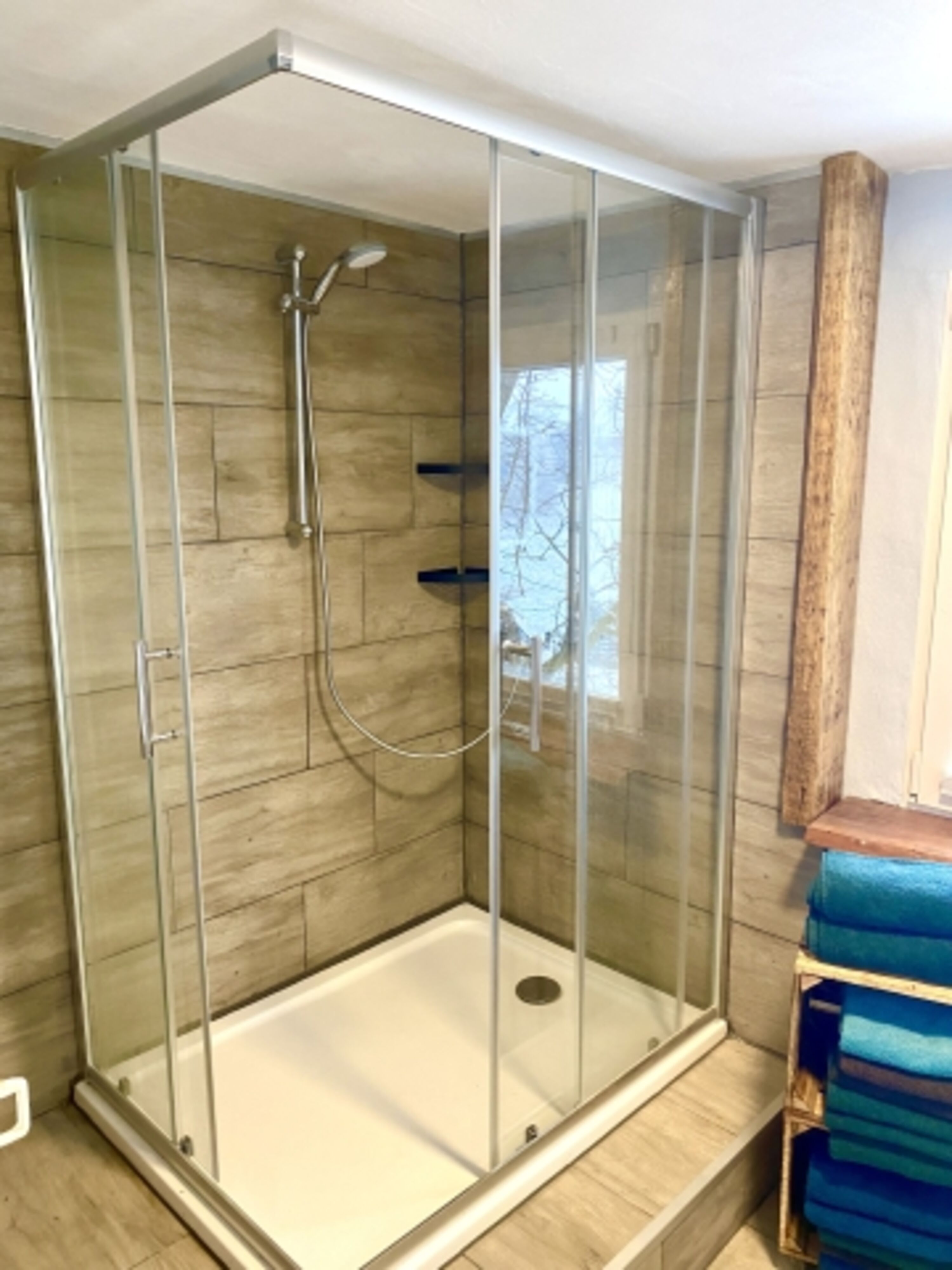 Dusche 1. Etage