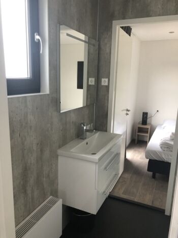 Bad- Waschtisch- Spiegel