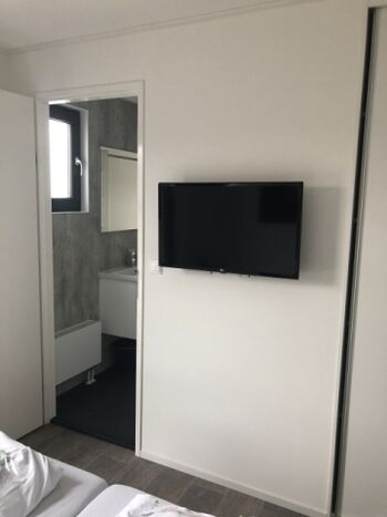 Schlafzimmer 2 mit TV