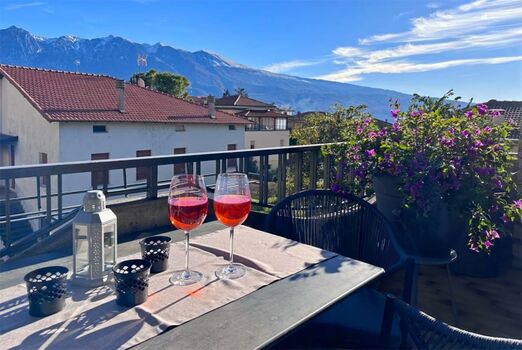 Südostbalkon mit Sitzgruppe