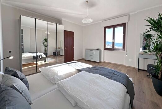 großes Schlafzimmer