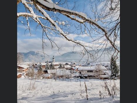 Romantisches Alpendorf 