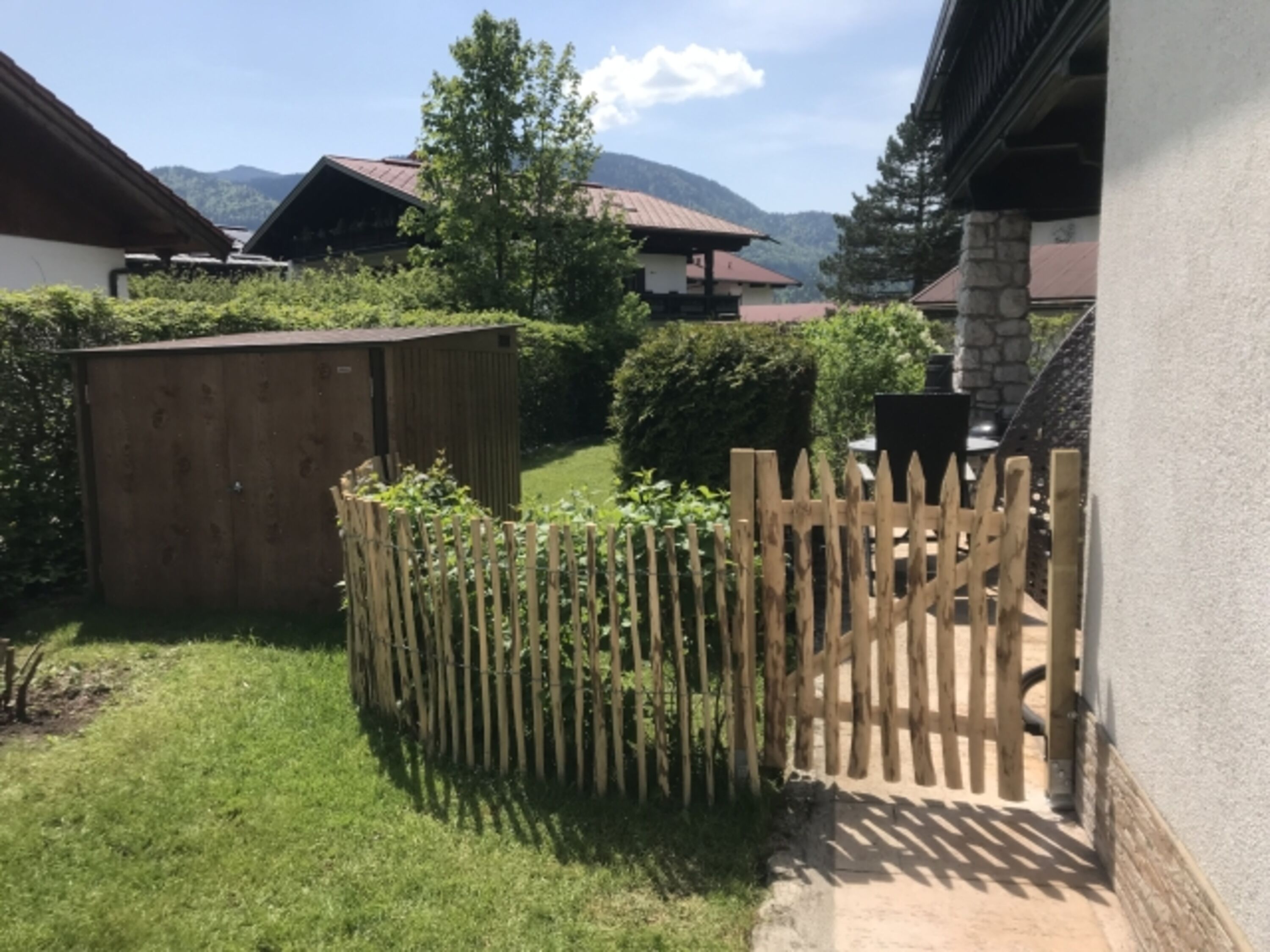 Seiteneingang vom Stellplatz 