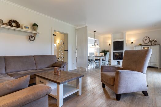 Wohn- und Essbereich