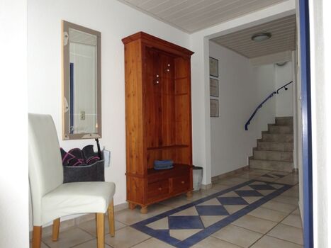 Erdgeschoß Eingangsbereich Bild 2