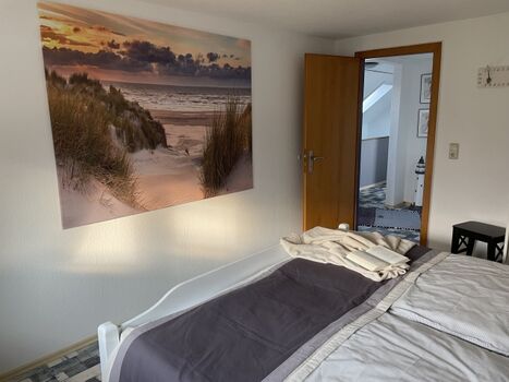 Schlafzimmer 1 Bild 3