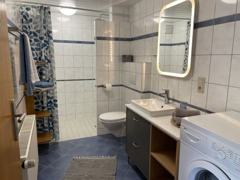 Duschbad ebenerdig Bild 2