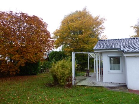 Ferienhaus Reling Terasse und Garten