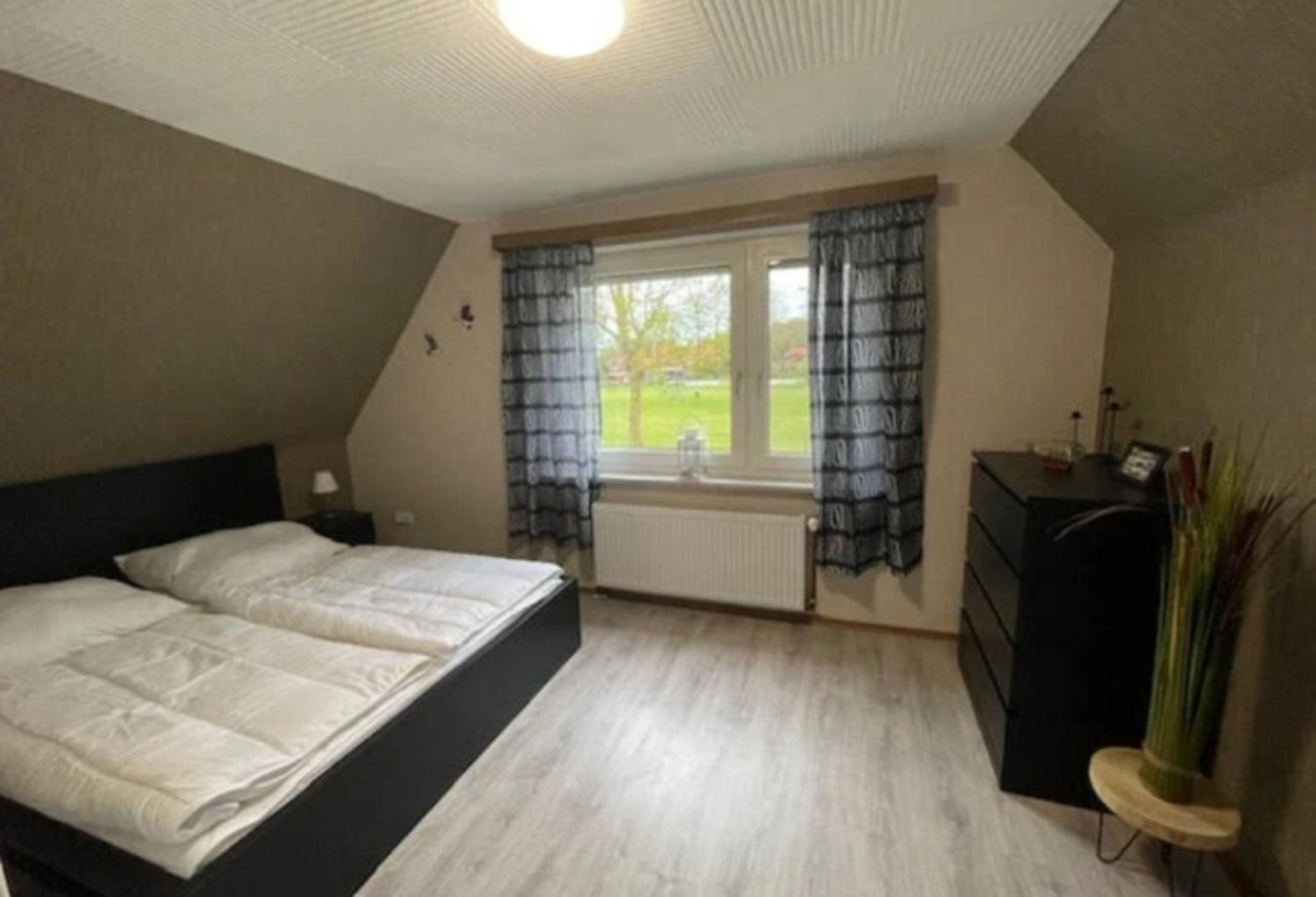 Schlafzimmer im OG