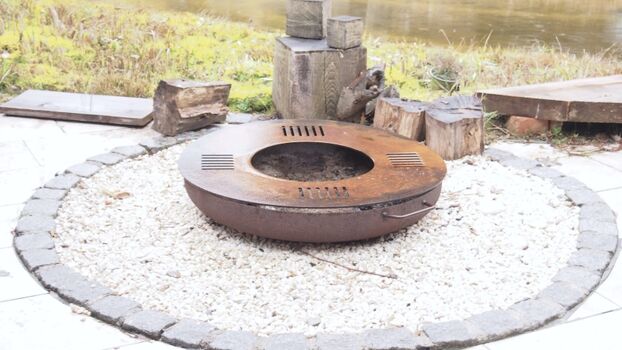 Feuerschale auf der Terrasse
