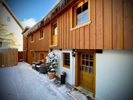 Hof mit Eingang zum Haus