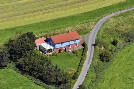 Ferienhaus "Hus am Diek" aus der Luft