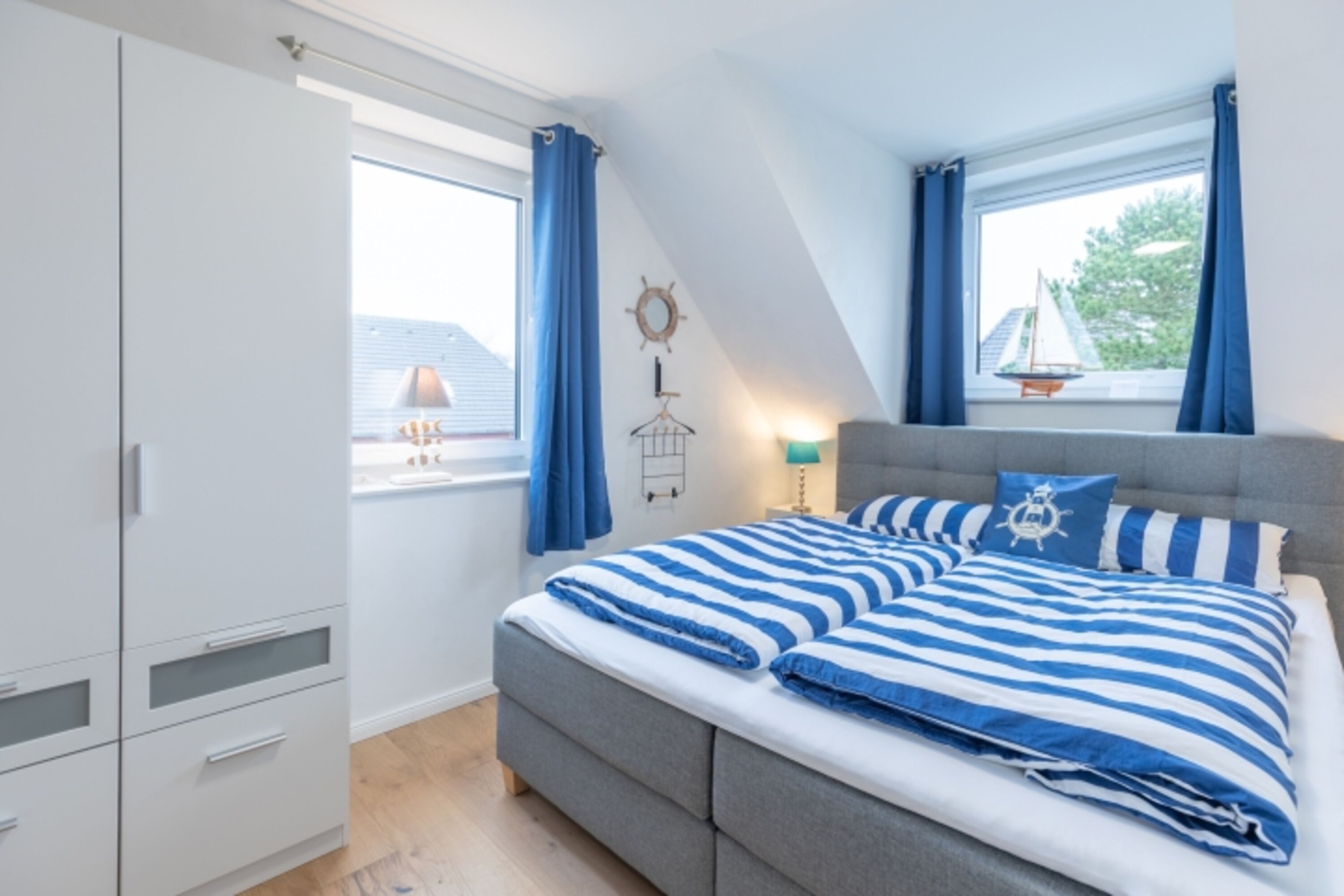 Schlafzimmer 2