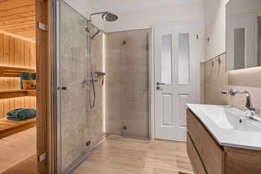 Bad mit Sauna Ferienwohnung Windspiel