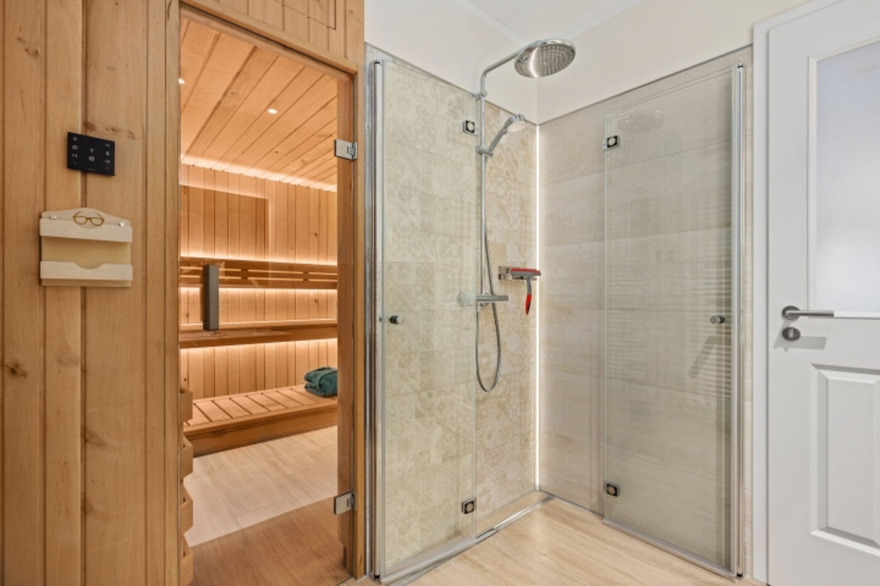 Bad - Sauna und Dusche Ferienwohnung Windspiel