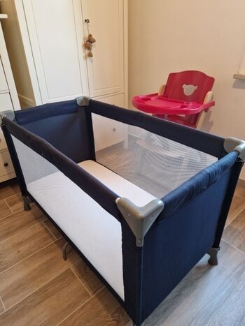 Kinderbett für Neugeborene