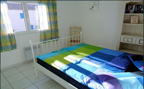 Schlafzimmer 2