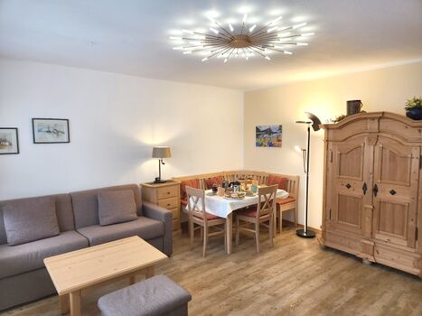 Wohn- und Essbereich