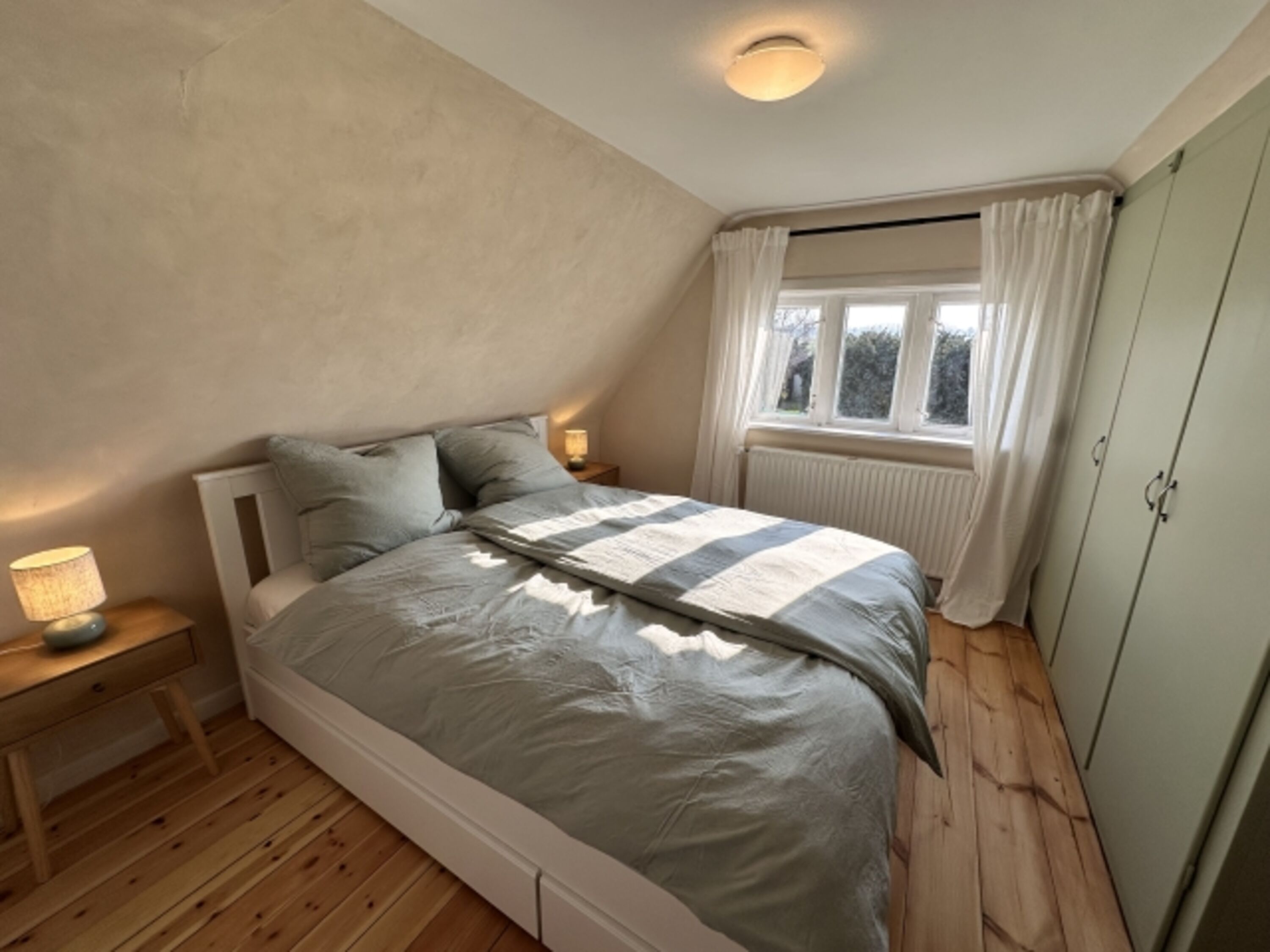 Schlafzimmer 2 OG