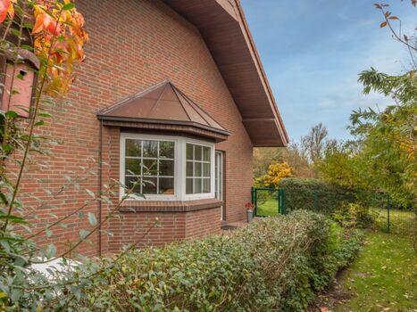 Terrassenbereich / Vorgarten eingezäunt - ideal für Kinder bzw. Hunde