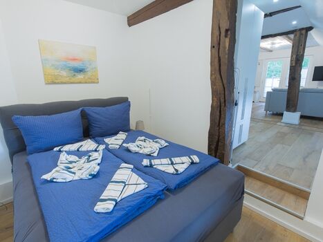 Doppelbett 160x200 - offener Bereich, aber sichtgeschützt