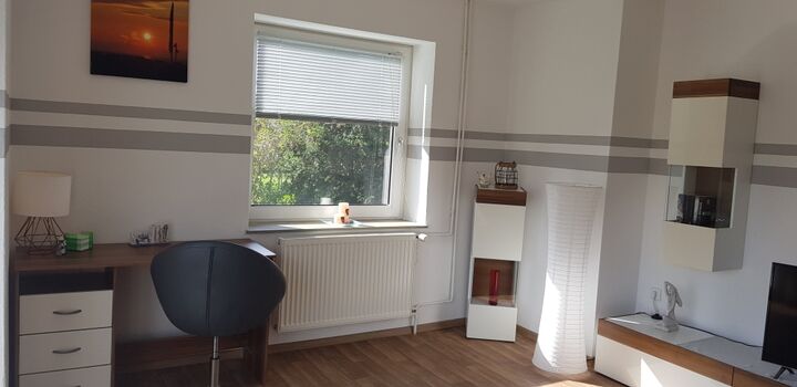 Schreibtischecke im Wohnzimmer